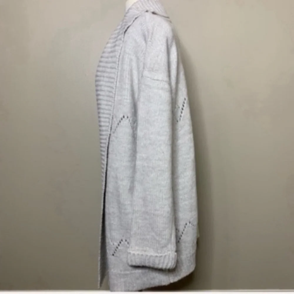 NWT. JACK BY BB DAKOTA Sweater